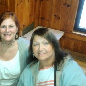 Meet your Posher, Rhea